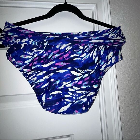 Toes on the Nose Two-Piece Halter Bikini - Picture 13 of 16